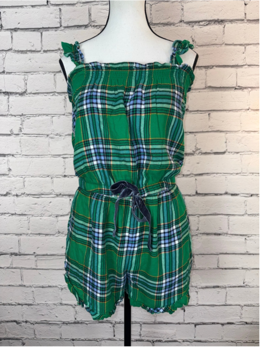 Women's Aerie Flannel Romper size XS Green Plaid Ruffle Boho Velvet Bow Fall - Picture 3 of 15